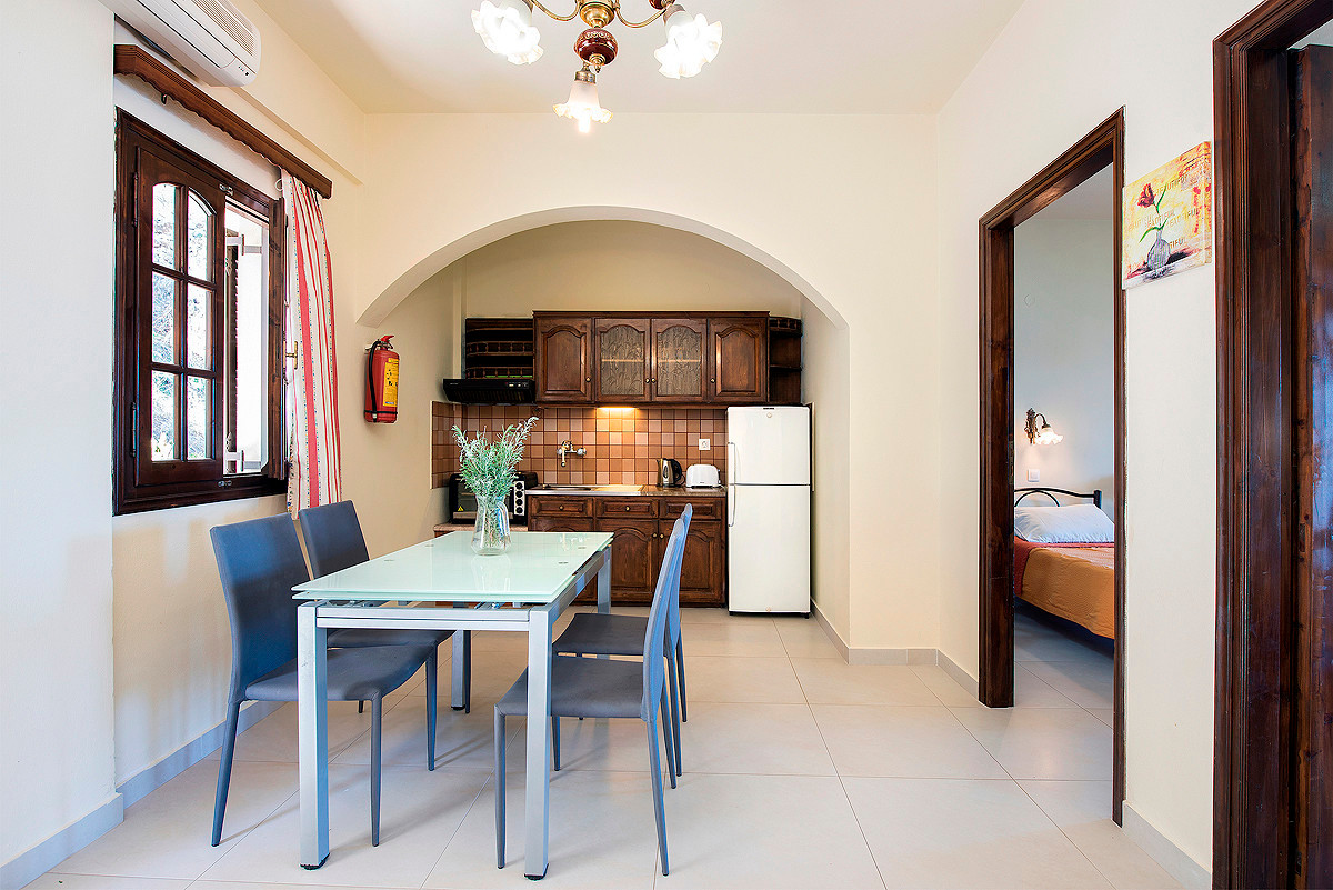 Dimitrios Apartments