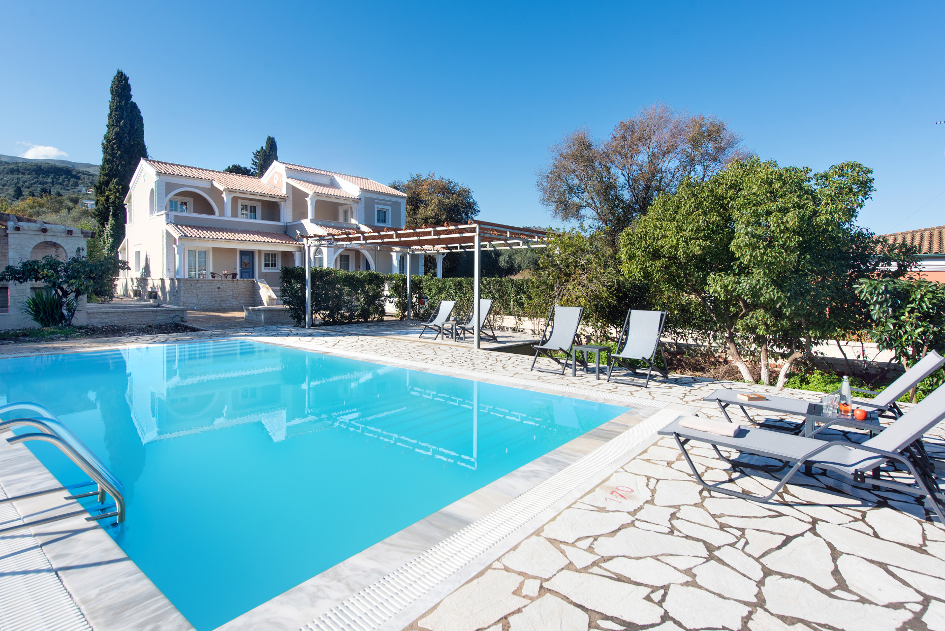 Nancy Luxury Suites
